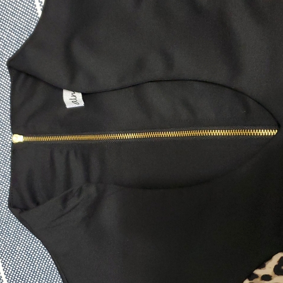 NWT Sexy Midi Dress with Leopard Detail - Picture 5 of 8